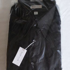 VAN HEUSEN LONG SLEEVE DRESS SHIRT BLACK 16 ½ x 34/35 (NEW IN PACKAGE)